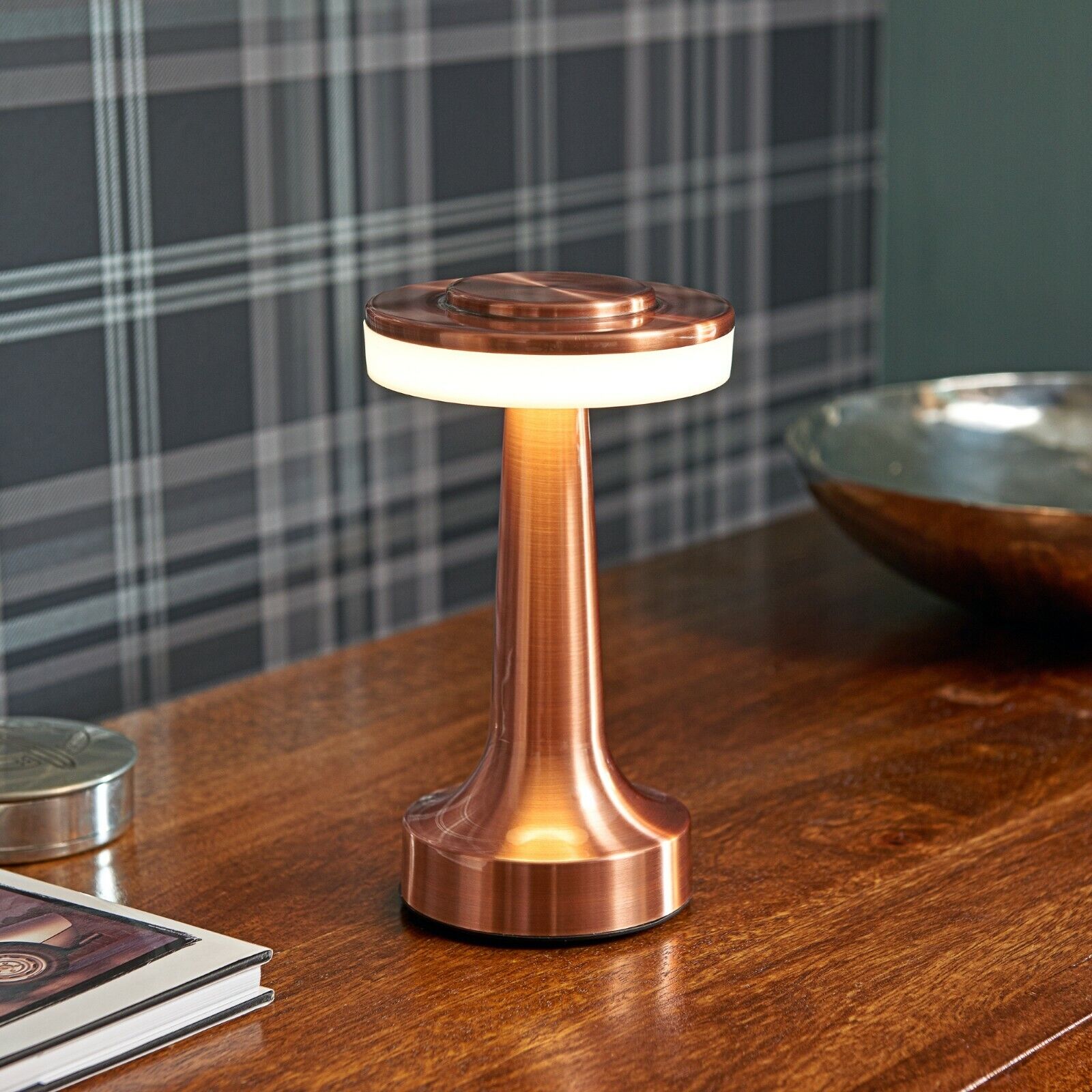 NovaBar Retro Bar Table Lamp Sleek Chrome Finish Accent