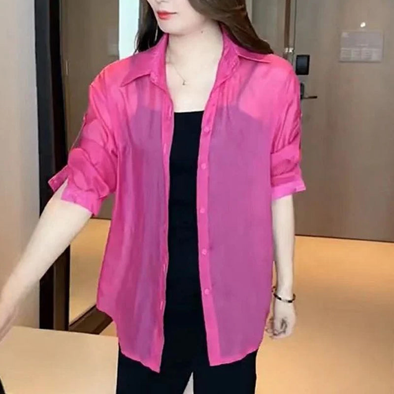 Blusa ligera de gasa de seda — Prenda veraniega de tacto fresco