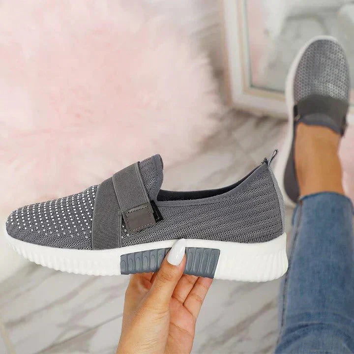 Women's Easy-On Sneakers | ventumra