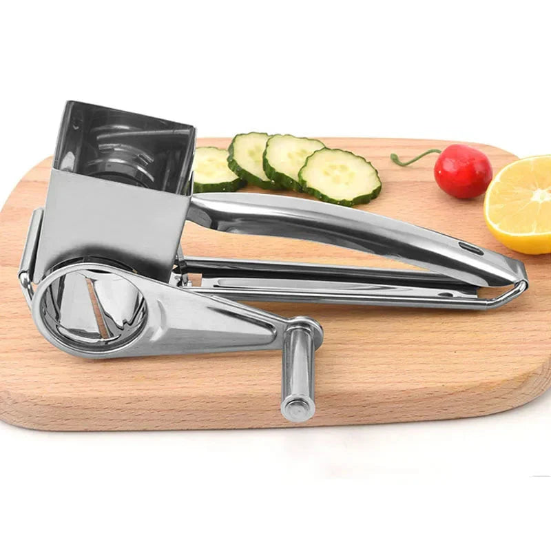 Küchenzauber Stainless Steel Kitchen Grater — 3 Cutting Attachments