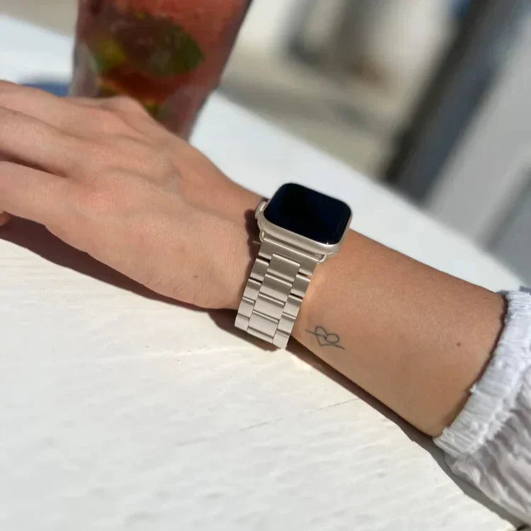 Μπρασελέ για Apple Watch σε φινίρισμα Starlight με ασφαλές κούμπωμα | Ventumra
