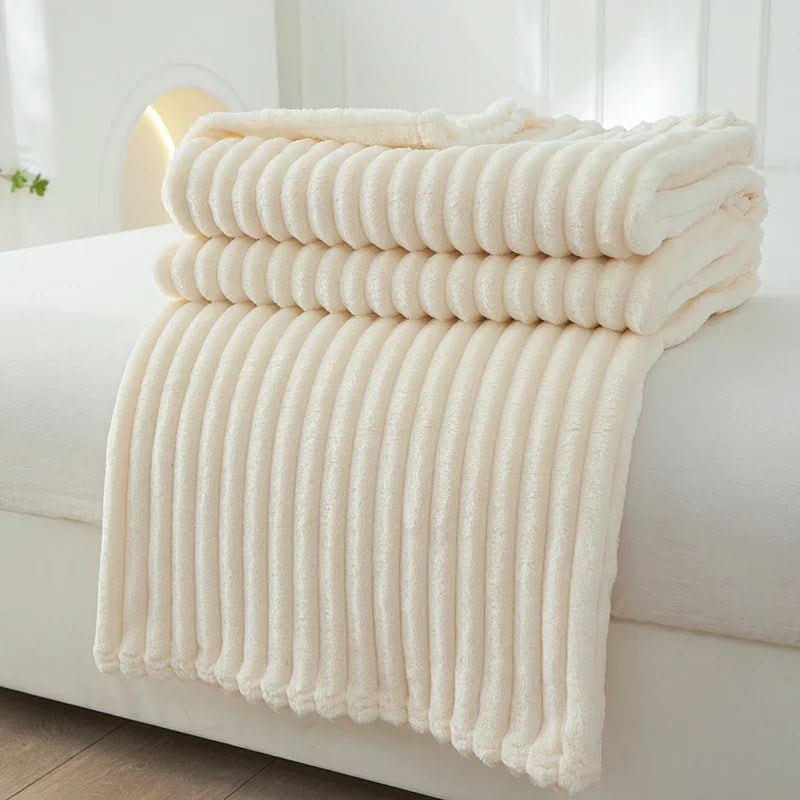 STRIPEWARM – Wide Flannel Fleece Blanket with Stripe Pattern | ventumra