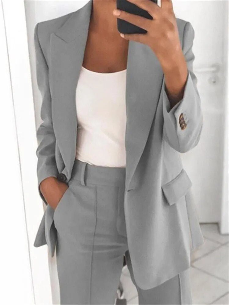 Chic Women's Two-Piece Suit Set | ventumra