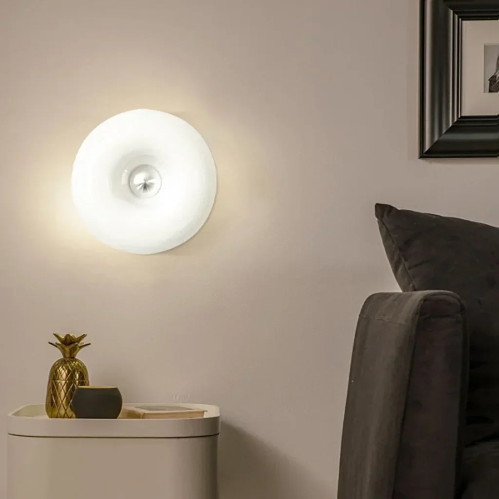 Modern Gloss Wall Light | Ventumra