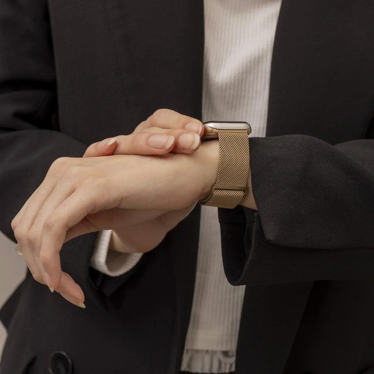 Bracelete para Apple Watch com pulseira Milanesa Retro Dourada | Ventumra