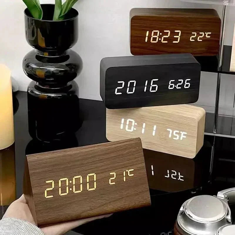TIMBERGLOW LED Alarm Clock – Digital & Stylish in Natural Wood Design | ventumra