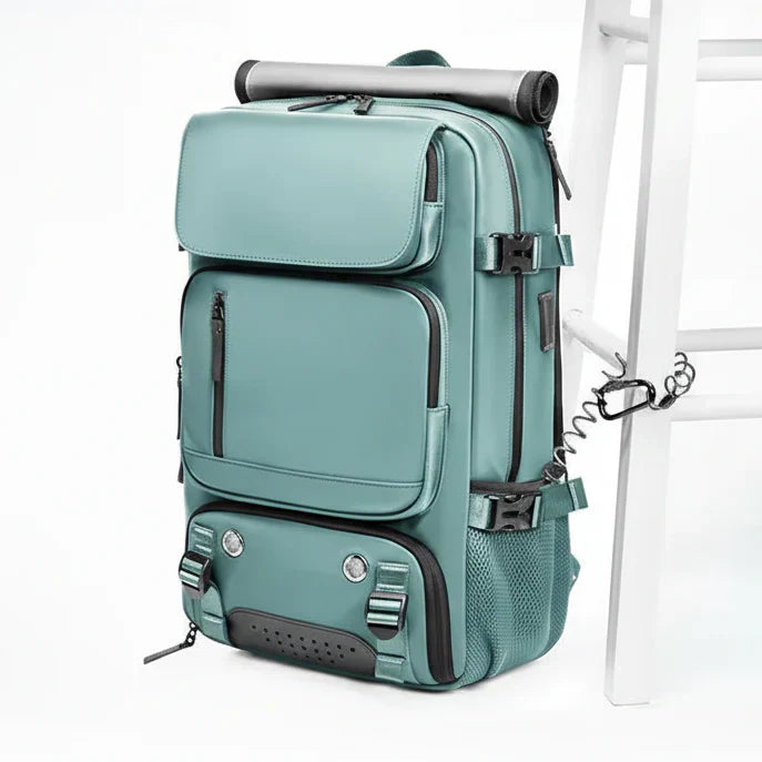 TRAVELMAX Pack - Large waterproof travel backpack with USB port | ventumra