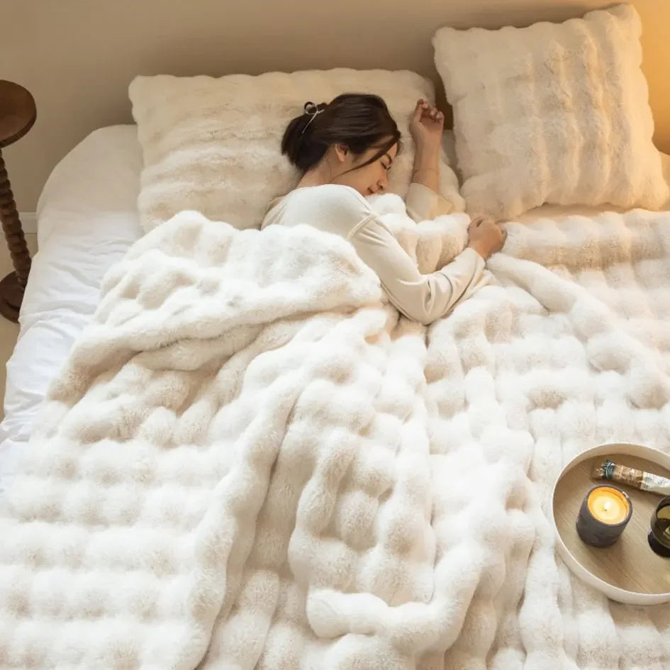 WarmWol Plaid – Ultra-Soft Fleece Blanket, Exceptional Warmth for All Seasons | ventumra