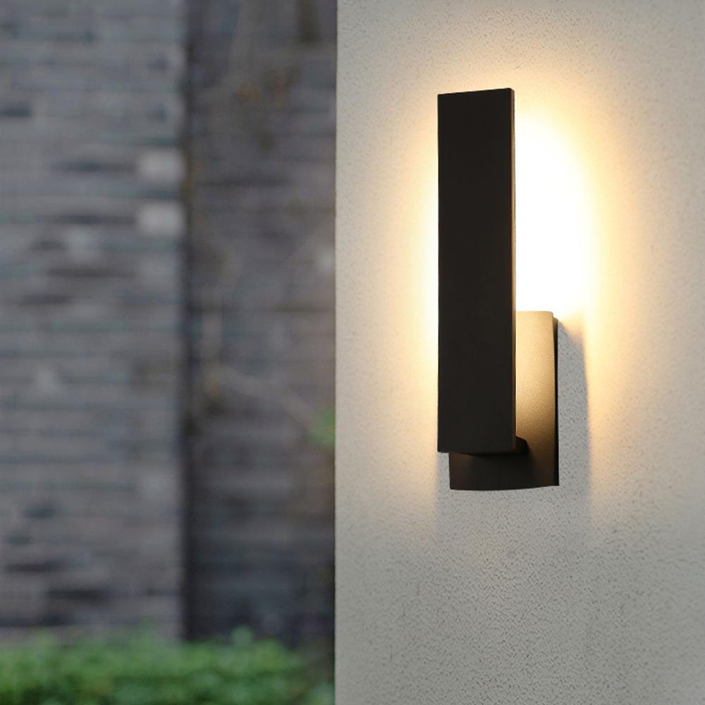 Linear Backlit Outdoor Wall Sconce | Ventumra