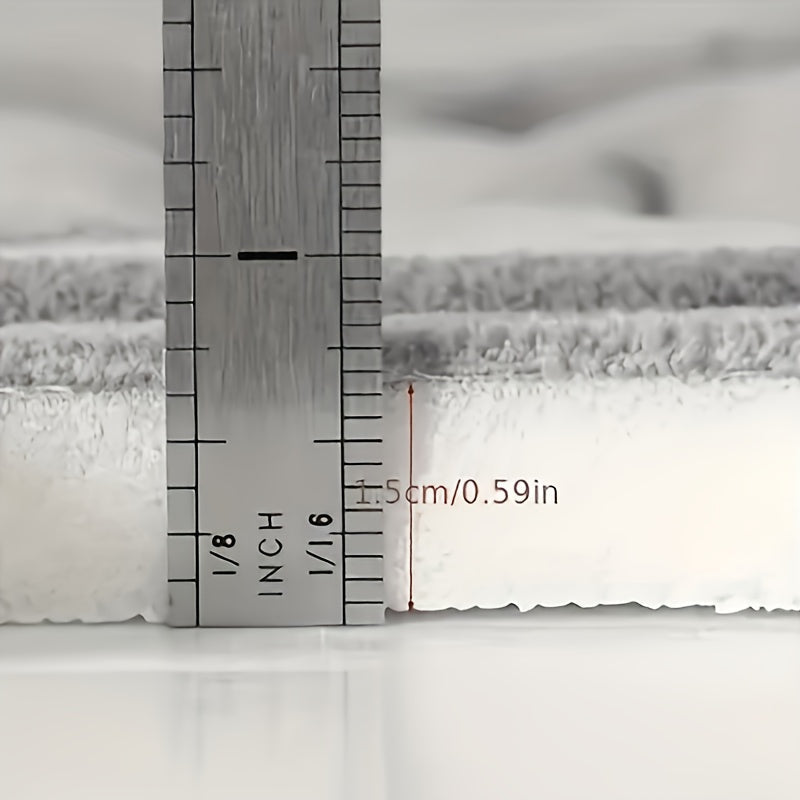 Absorbent Bath Mat with Pebble Texture, Safety Grip | ventumra