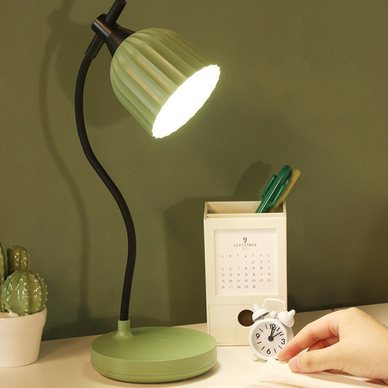 Modern Minimalist Desk Light LED, Dimmable | ventumra