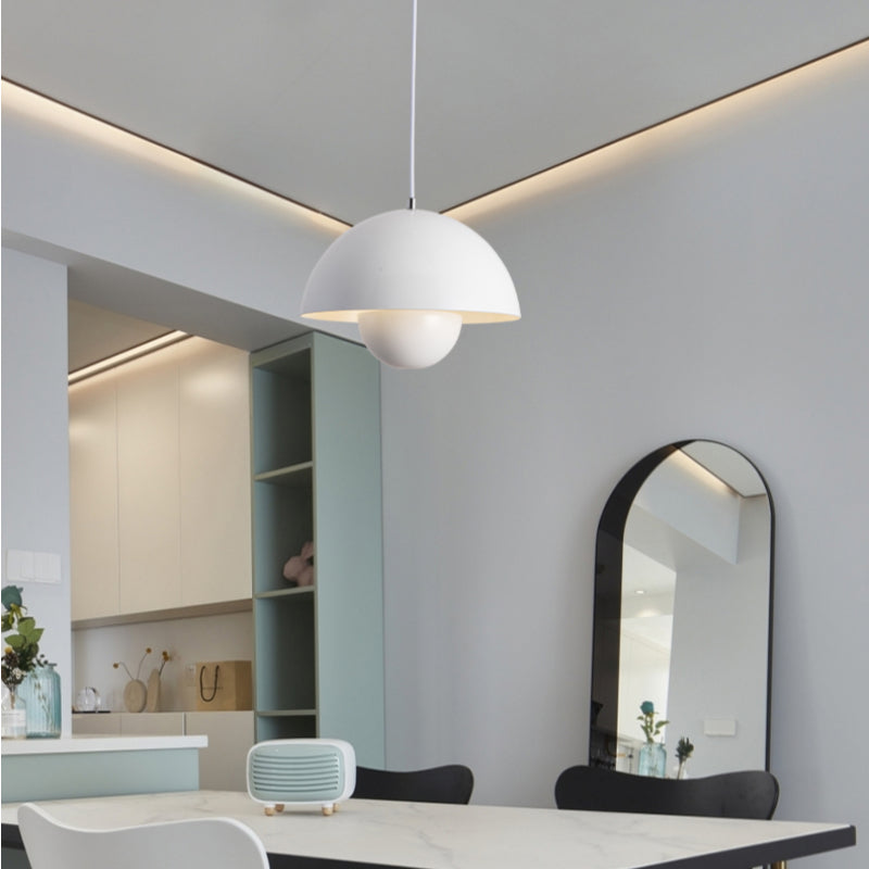 AuraLuxe Pendant Light: Modern, Dimmable, Elegant | ventumra