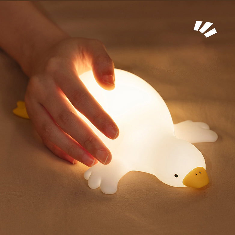 Big White Goose Tap Tap LED Night Light | ventumra