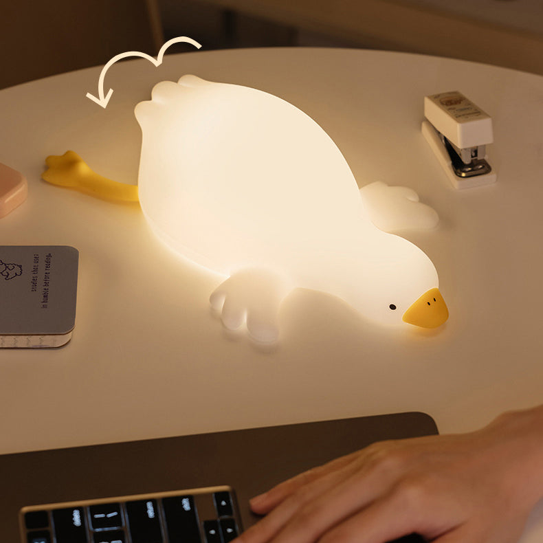 Big White Goose Tap Tap LED Night Light | ventumra