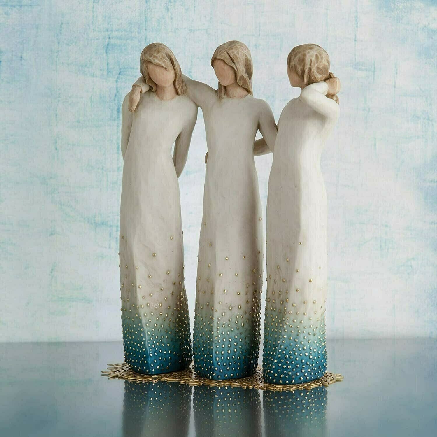 By My Side, Sculpted Hand-Painted Figure | ventumra