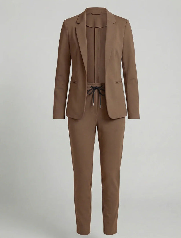 Comfortable & Stylish Relaxed Suit Set | ventumra