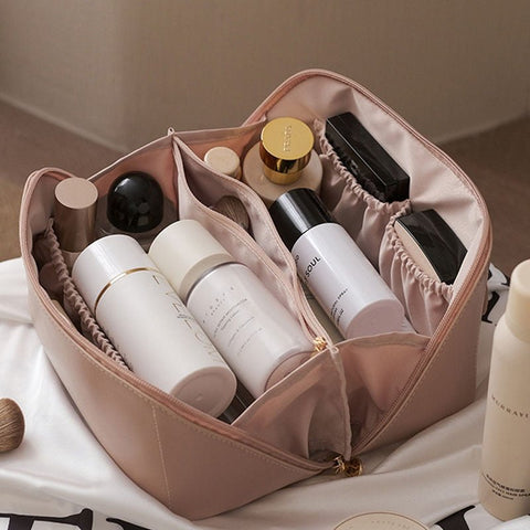Cosmetic Bag Elegant and Spacious Practical Storage | ventumra