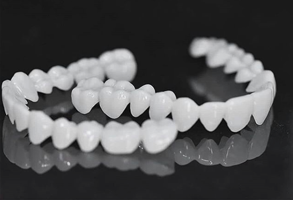 Natural-Look Tooth Replacement | ventumra