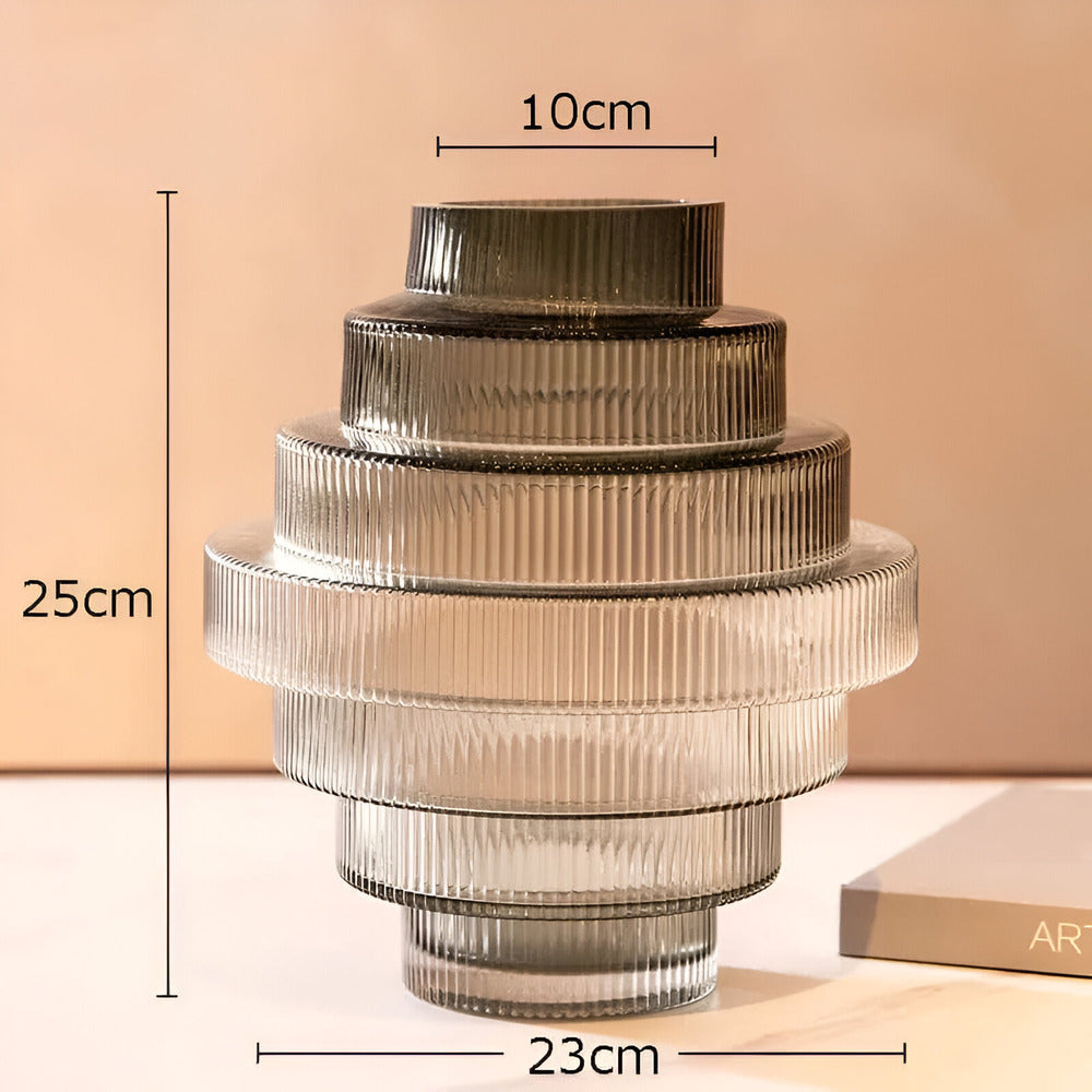 Elegant Amber Glass Vase - Contemporary Decorative Piece for Stylish Living Spaces | ventumra