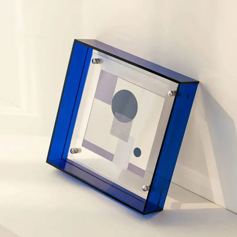 Floating Acrylic Picture Frame Contemporary Design for Wall & Table | ventumra