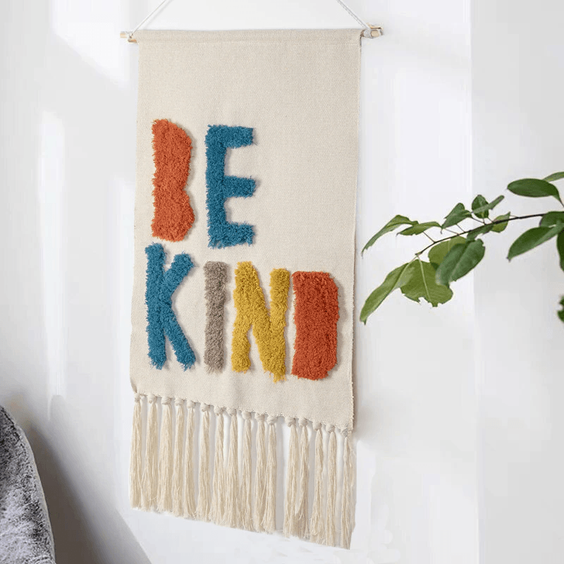 Geometric Tufted Wall Tapestry | ventumra