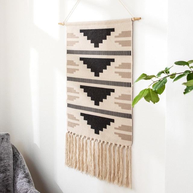 Geometric Tufted Wall Tapestry | ventumra