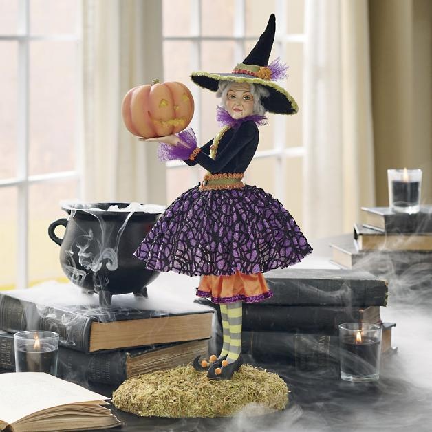 Halloween Figurine Handmade Witch Decoration Resin | ventumra