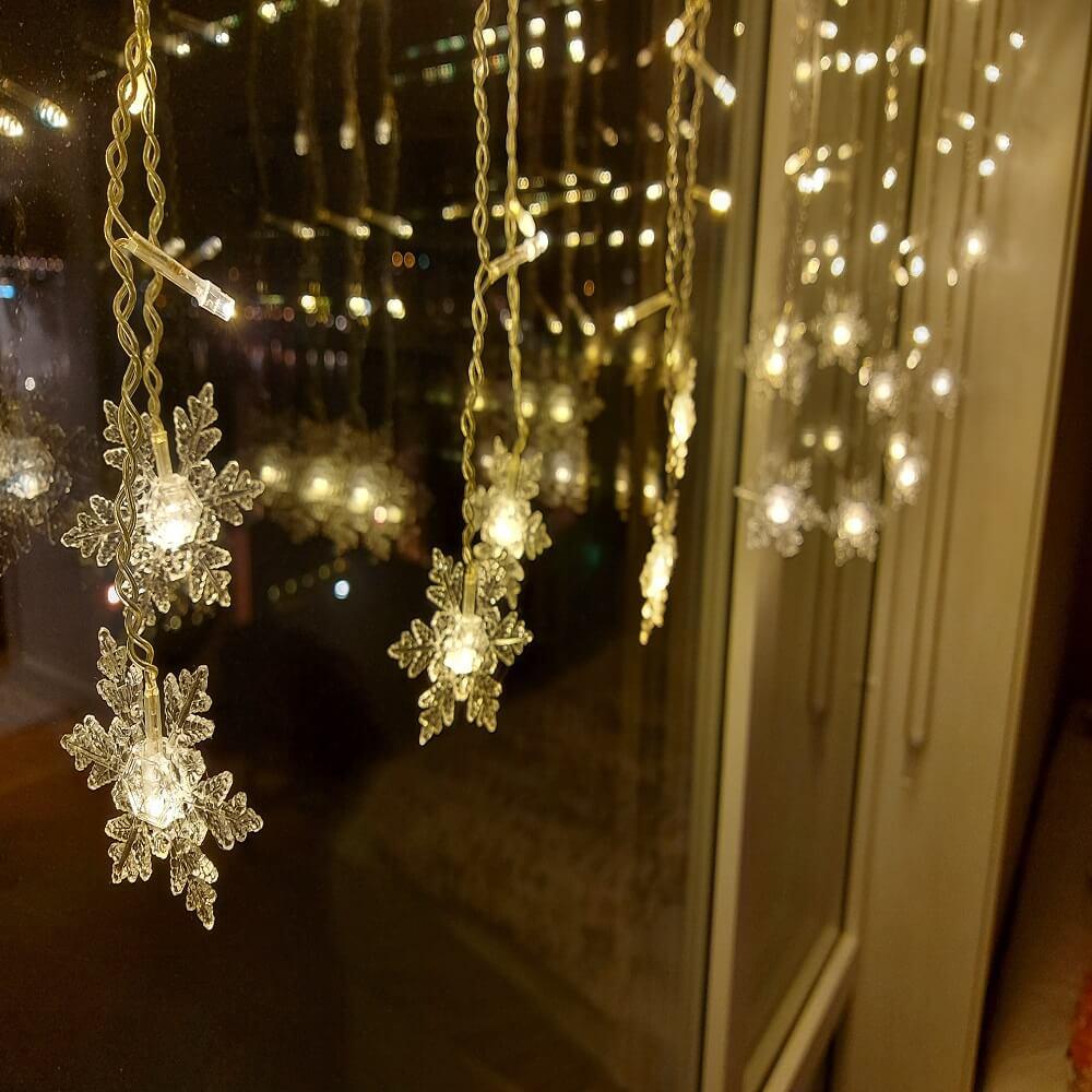 LED Curtain Light String with Snowflake Indoor & Outdoor | ventumra