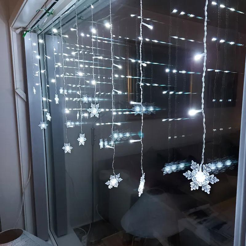 LED Curtain Light String with Snowflake Indoor & Outdoor | ventumra