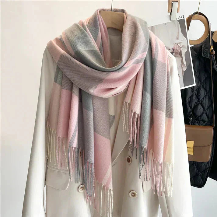 Cozy Plaid Scarf for Chic Winter Style | ventumra