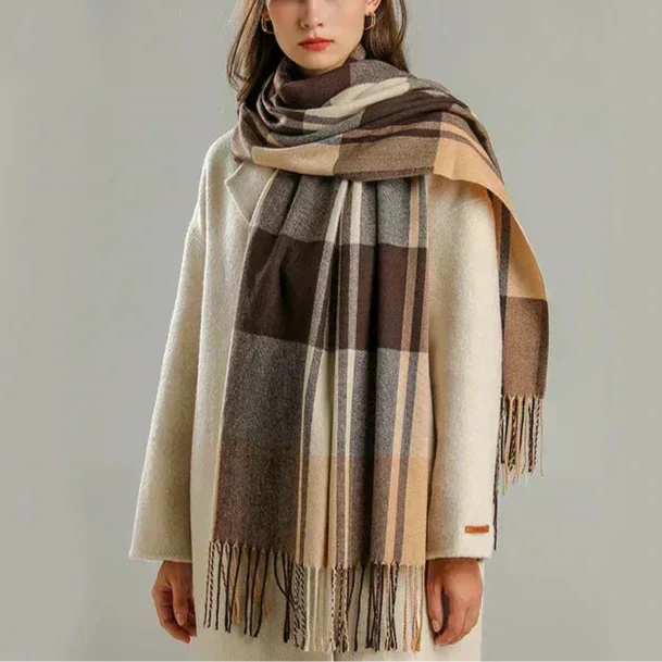 Cozy Plaid Scarf for Chic Winter Style | ventumra