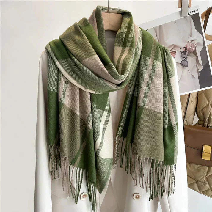 Cozy Plaid Scarf for Chic Winter Style | ventumra
