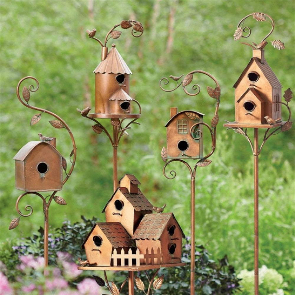 Garden Stake Birdhouse - Decorative Metal Art | ventumra