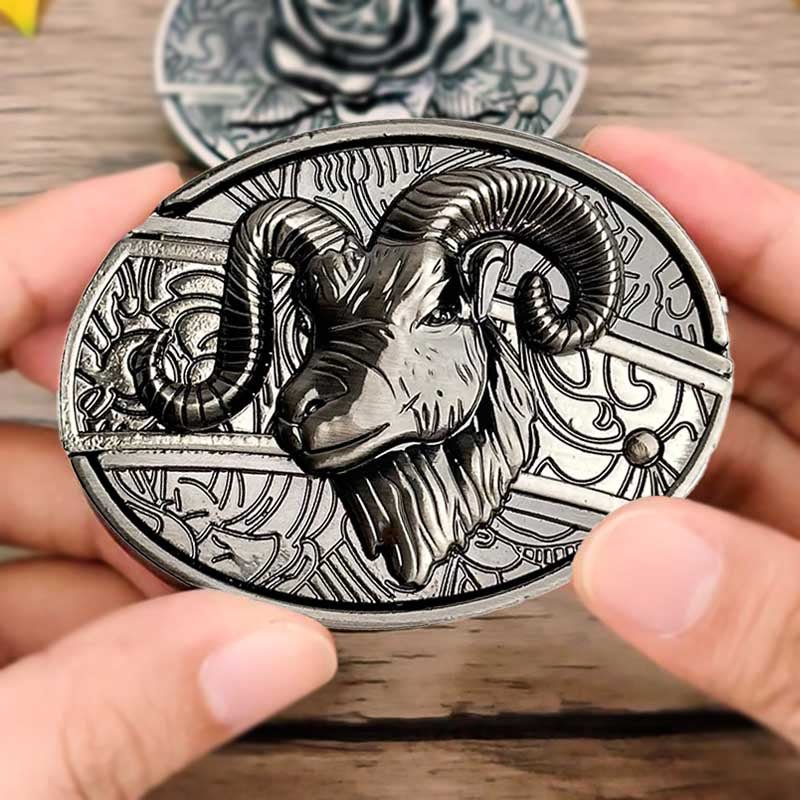 Oval Bull Skull Belt Buckle with Hidden Knife | ventumra
