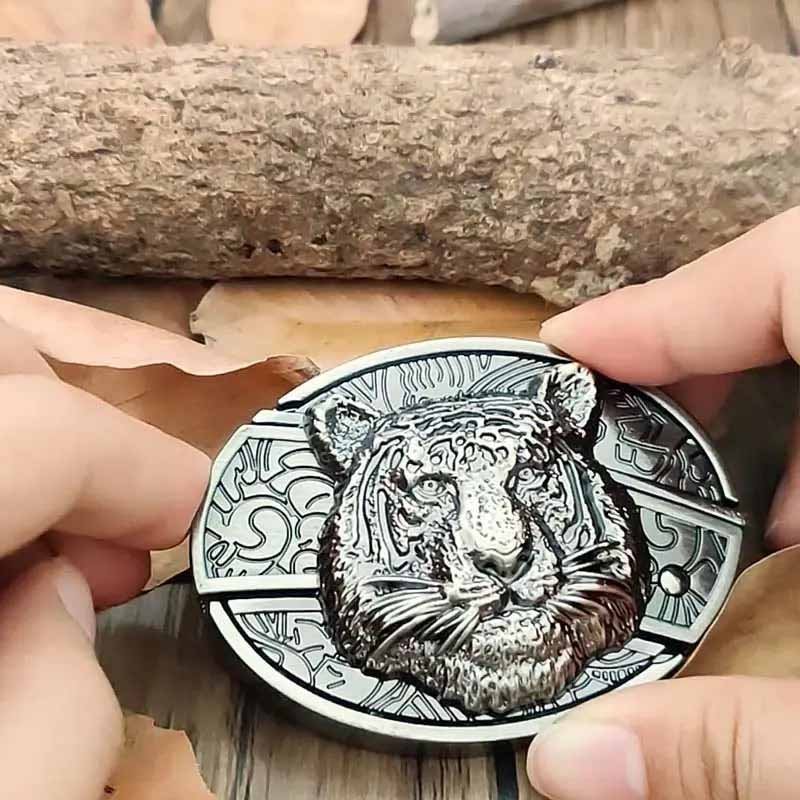 Oval Bull Skull Belt Buckle with Hidden Knife | ventumra