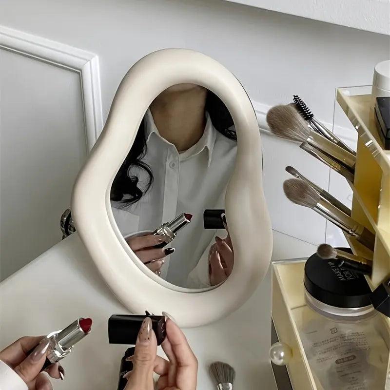 Mirrorly - Warped Mirror | ventumra
