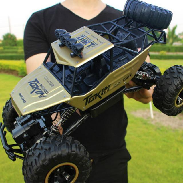 No.1 Selling 4X4 RC Rock Crawler 4WD Double Motors Off-Road Car | ventumra