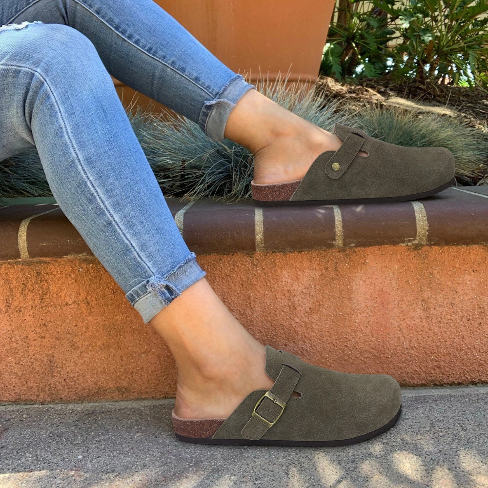 Comfortable Suede Clogs with Arch Support | ventumra