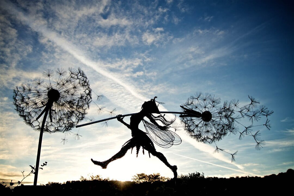 Perfect Wonderland Garden Decoration - The Naughty Spirits Are Dancing | ventumra