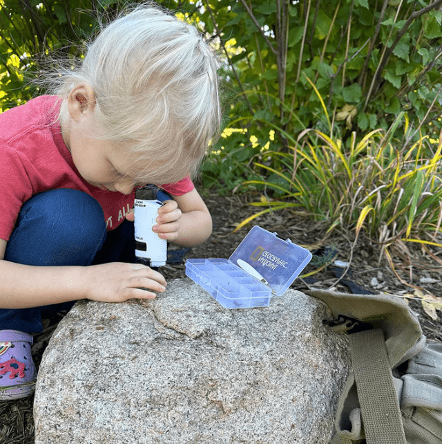 Portable Microscope for Young Explorers | ventumra