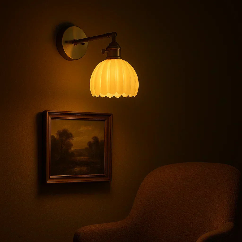 Retro Wall Lamp with Tulip Glass Shade Vintage Style | ventumra
