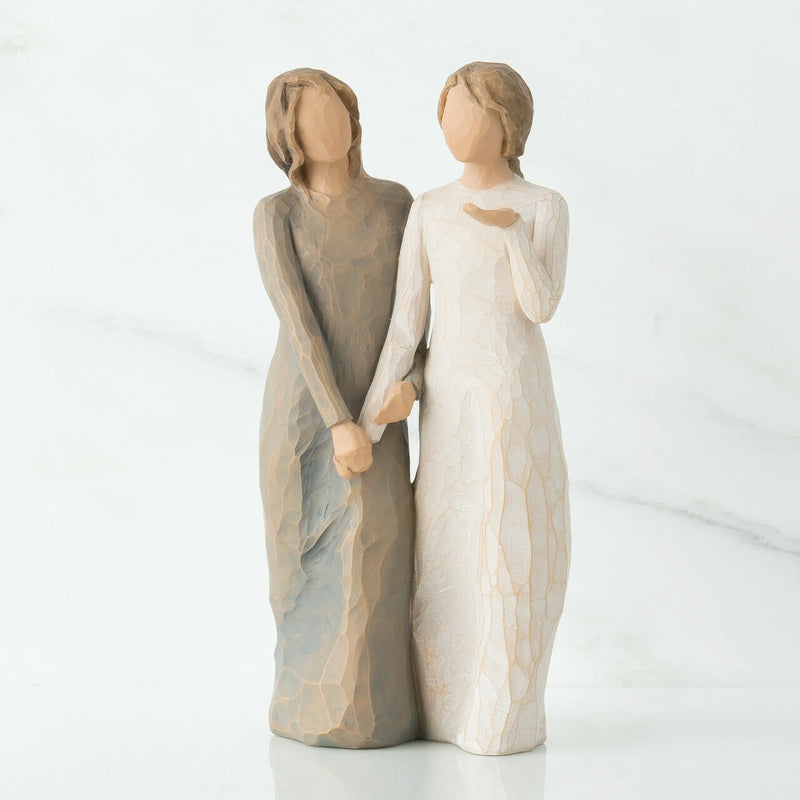 Resin Sculpture for Sisters & Friends | ventumra