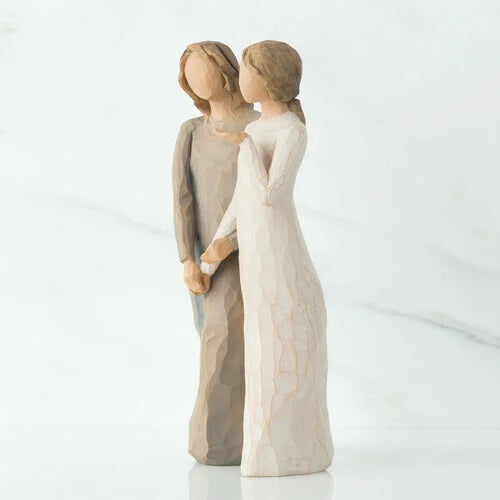 Resin Sculpture for Sisters & Friends | ventumra