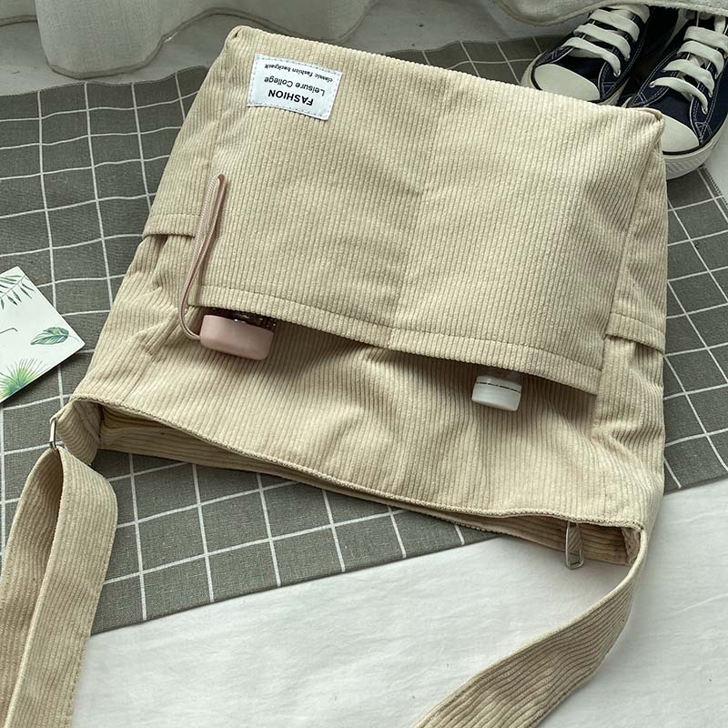 Snor Crossbody Bag – Silent and Durable Leather Strap Bag for Everyday Use | ventumra