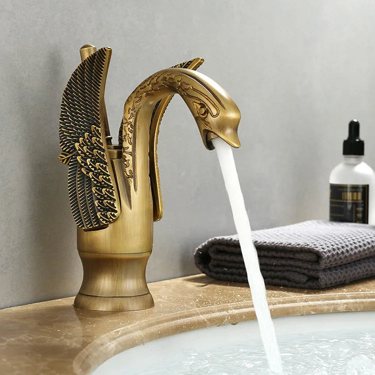 Swan Single Handle Golden Basin Faucet | ventumra