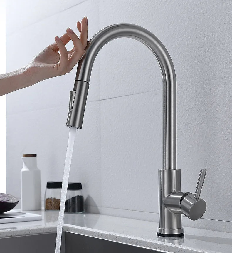 TouchTech Touchless Sensor Kitchen Faucet with Pull-Down Sprayer | ventumra