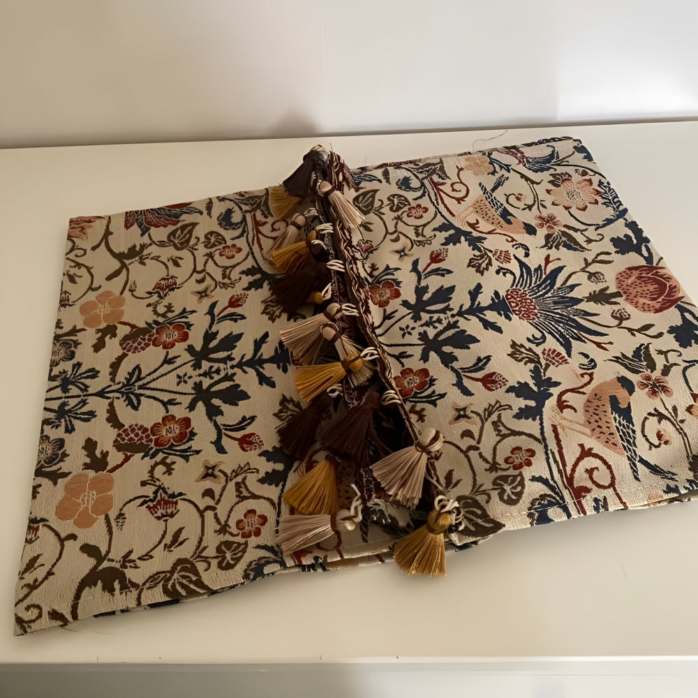 Vintage Floral & Bird Jacquard Table Runner | ventumra