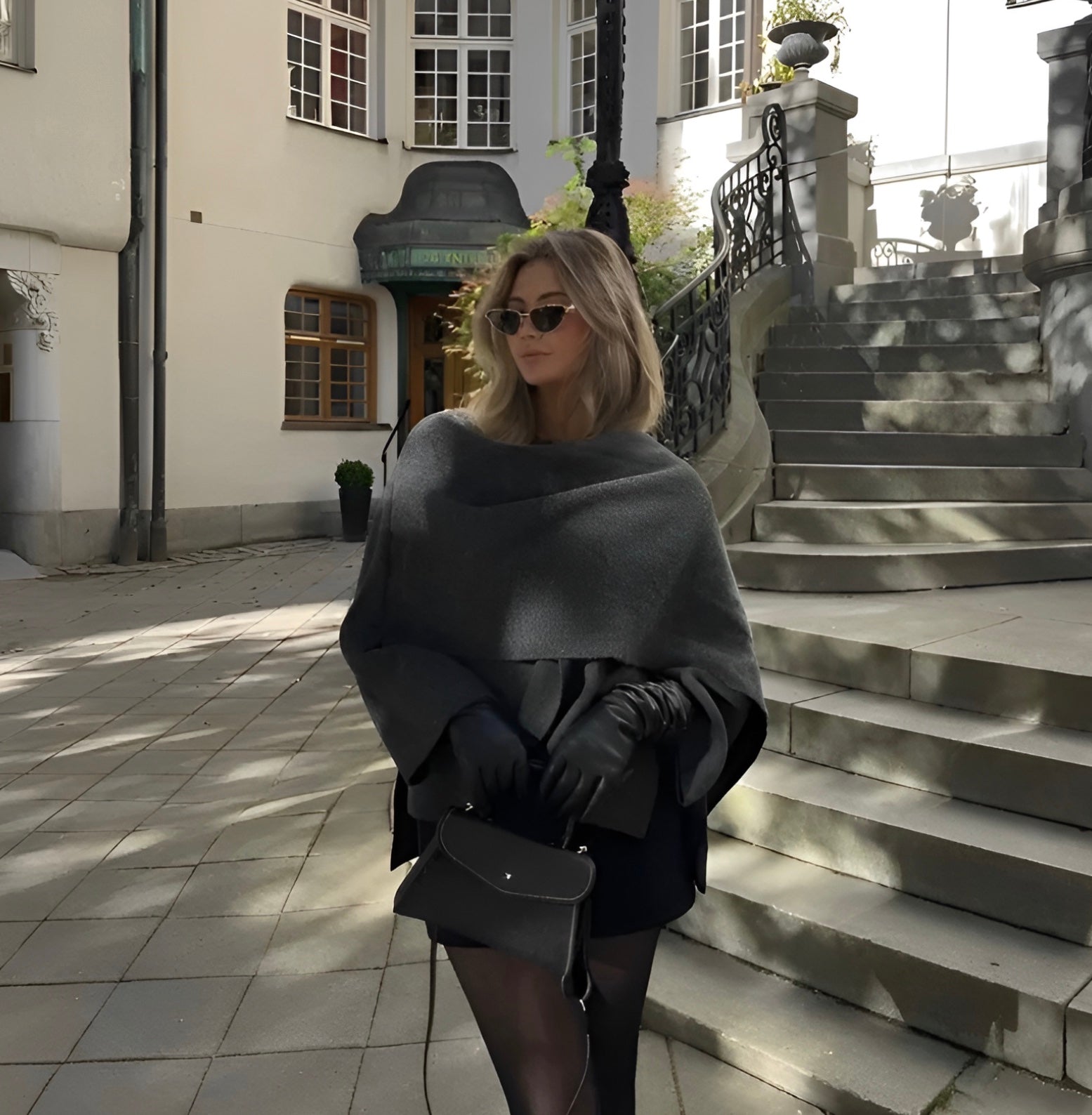 Flowy Asymmetrical Draped Cape | ventumra