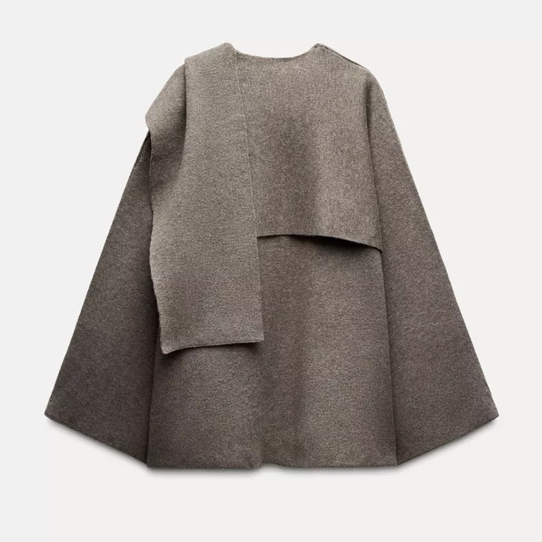 Flowy Asymmetrical Draped Cape | ventumra