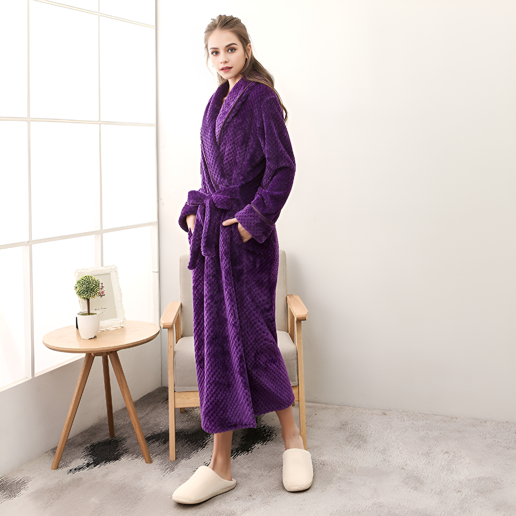 Cozy Plush Hooded Robe | ventumra